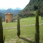 De Palacios 3*