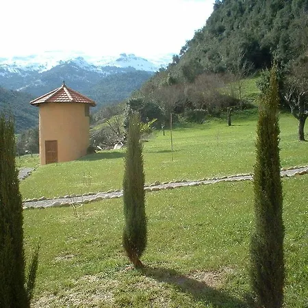 De Palacios 3*