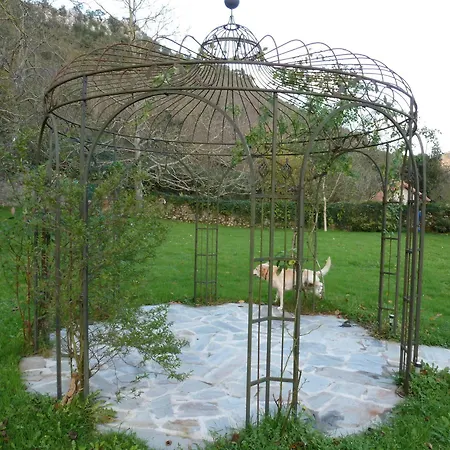 Hotel De Palacios 3*