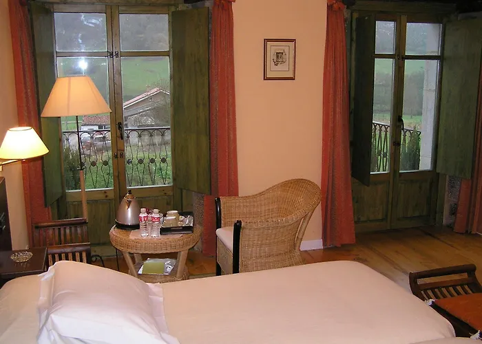 De Palacios San Miguel de Aras