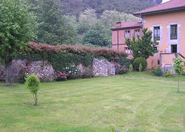 Hotel De Palacios 3*